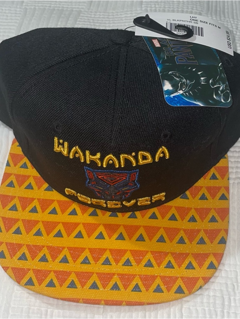 Marvel Black and Yellow Wakanda Panthers Kids Youth Large Snapback Hat NWT’s